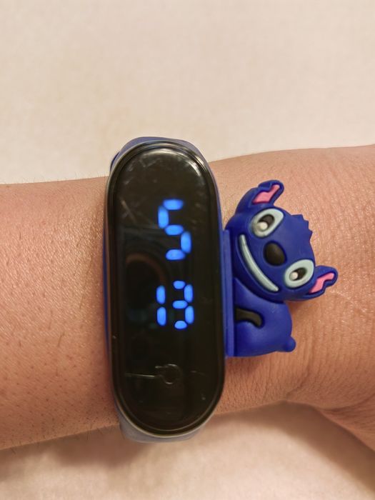 Relógio digital Stitch para criança