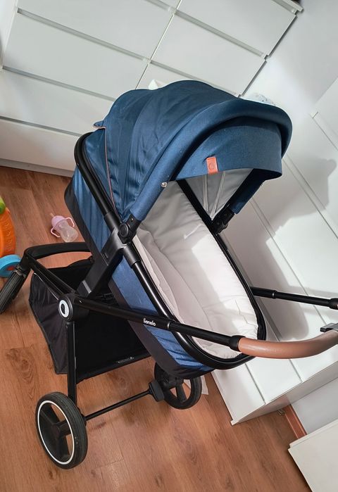 Wózek 2 w 1 Lionelo Mika Blue Navy