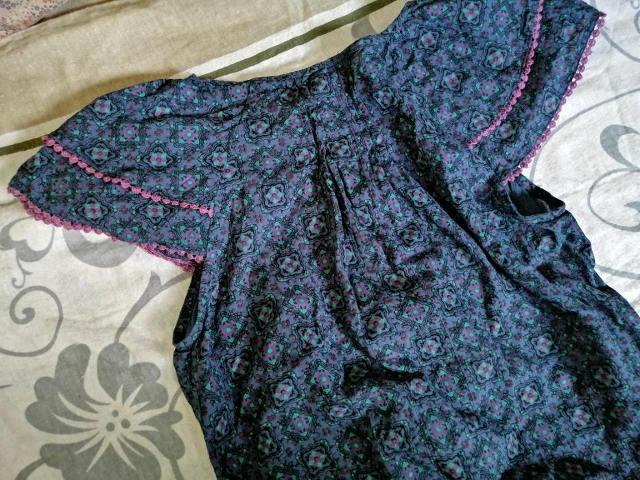 B YOUNG _ bluzka. 100% Bawełna. Oryginalny wzór, kolory