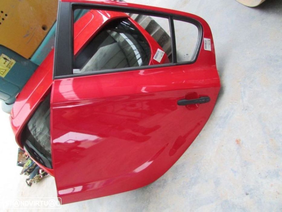 Porta Tras Esquerda Hyundai I20 do ano 2012