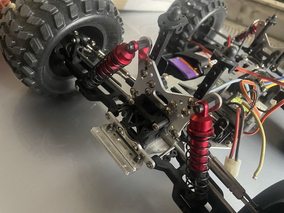 Reely detonator RC Monster truck Auto rc