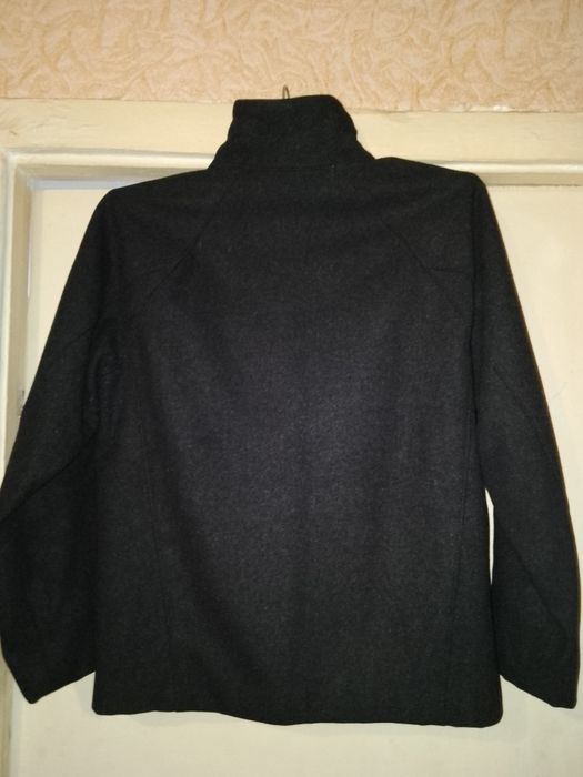 Куртка,полупальто ,типа драповое