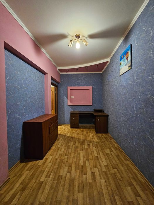 Продам будинок з ремонтом у Діївці-1. Асфальтована дорога. Автономка.