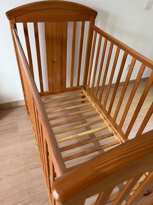 Cama de Grades de Bebé