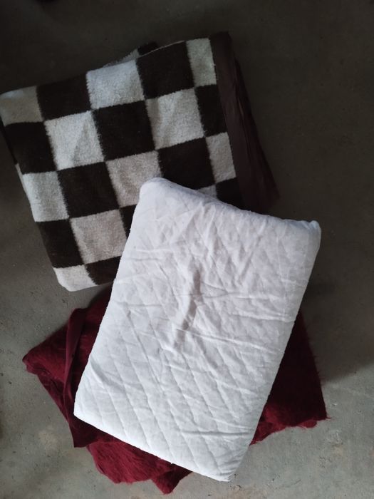 Cobertor a 17 euros cada