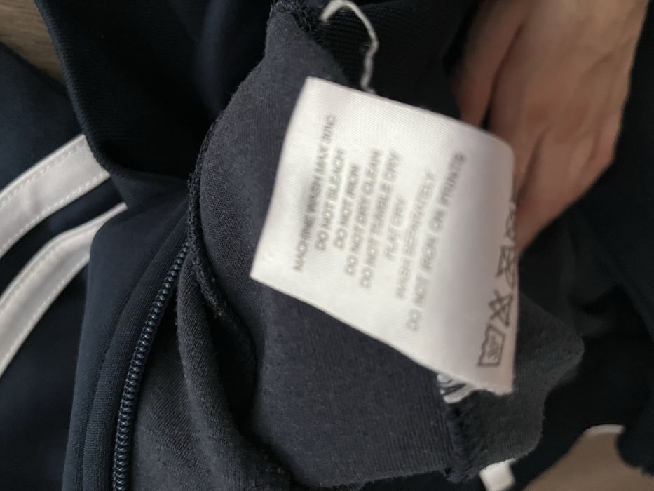 Олімпійка Sergio Tacchini