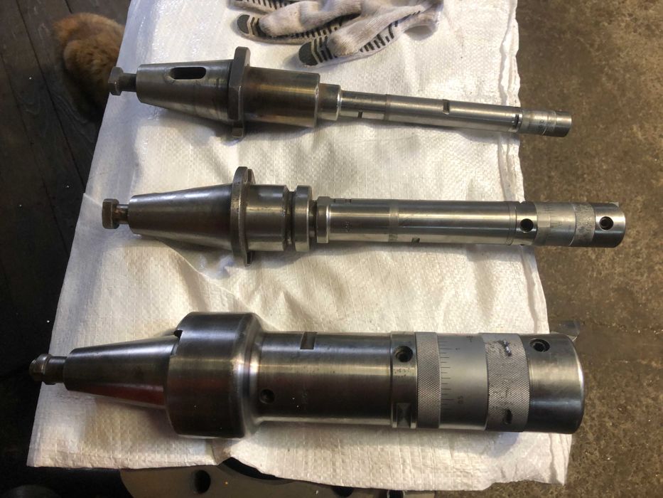 Расточная головка Швейцария .