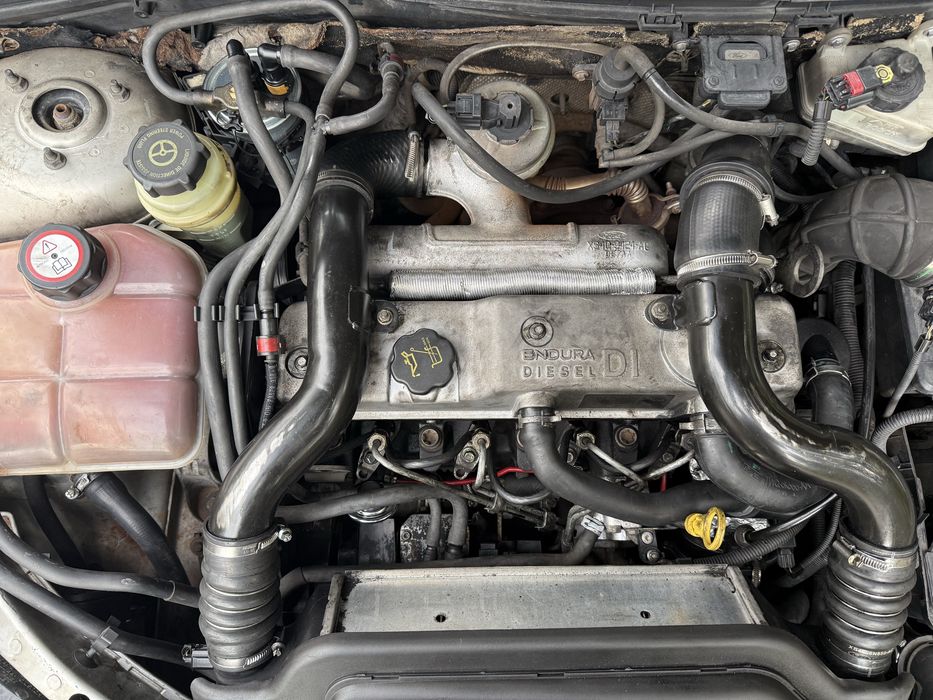 Ford Focus 1.8 TDDI 90cv | Comercial | Nacional | Diesel