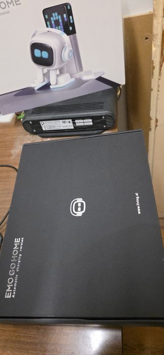 Emo Robô AI - Novo versão base de carregamento e tapete