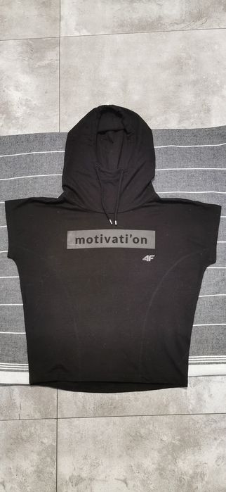 Bluza z kapturem 4F  krótki rękaw 158cm