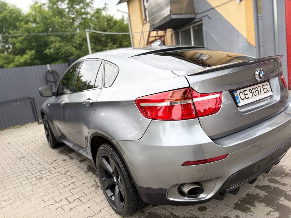 Машина BMW x6 отличное состояние