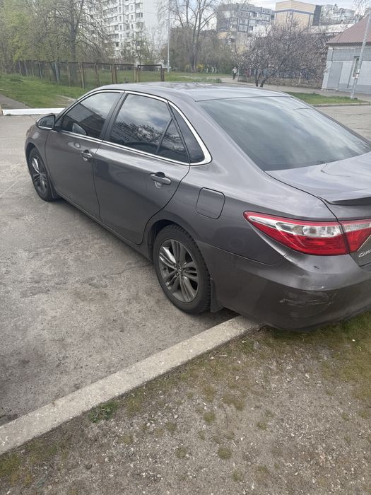 Toyota camry 55