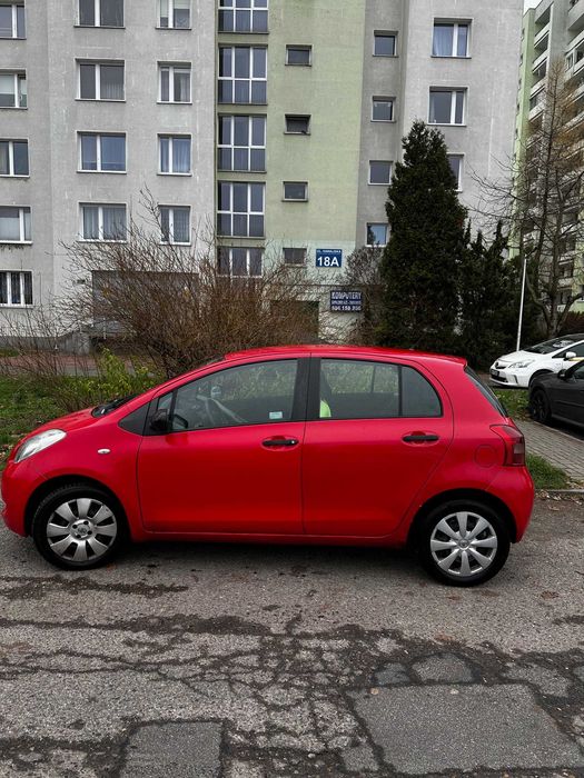 Toyota Yaris 1.3 64 KW ( 2008 )