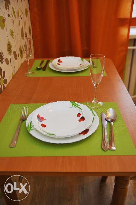 ЧИСТО! Без сторонніх запахів! Не курять!Квартира у ЦЕНТРІ подобово, ві