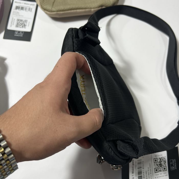 Сумка Arcteryx бананка арктерікс месенджер барсетка Arc арк