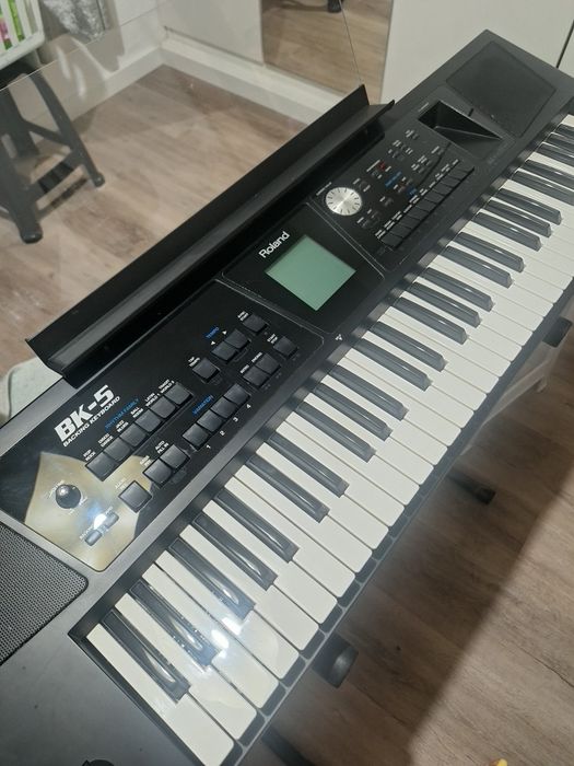 Vendo Teclado Roland BK5