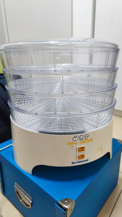 Suszarka do owoców o warzyw Niewyadow