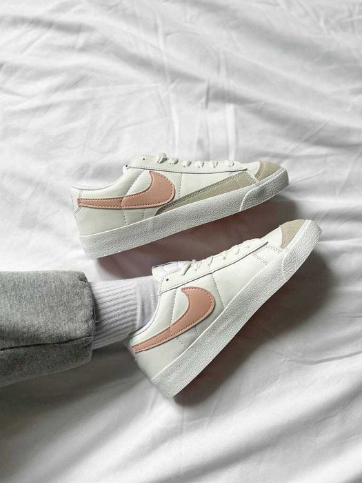 Кросівки Nike Blazer Low White/Pink Swoosh premium | Кроссовки Найк жіночі