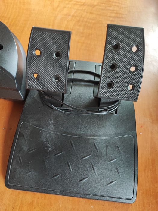 Kierowca  ESPERANZA NITRO EGW 102  z  wibracjami PC PS3 biegi pedały