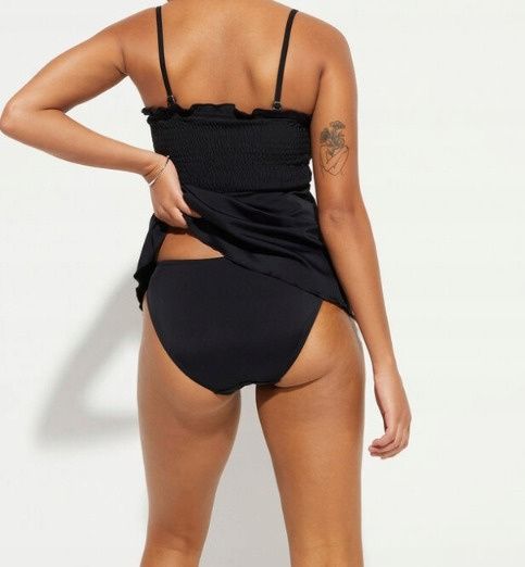 B.P.C tankini czarne marszczone z figami 44.