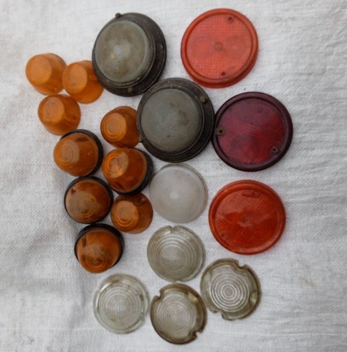 Продам фари і стікла .