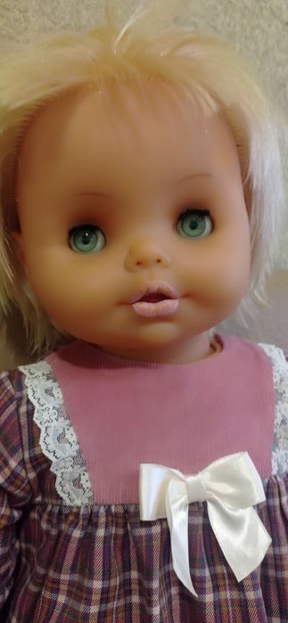 Велика лялька з СССР.