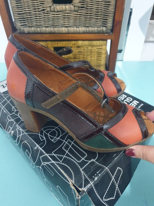 Sapatos art usados uma vez 36