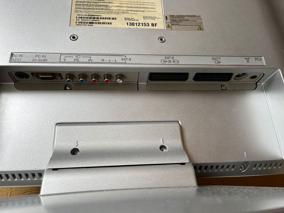 JVC телевизор рабочий цена снижена !!!