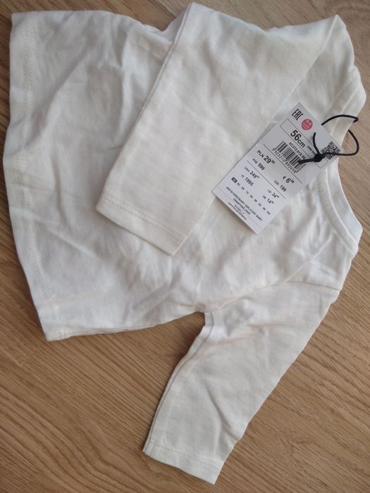NOWE 4 sztuki Bluzki RESERVED 56