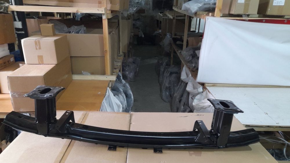 Абсорбер бамперу Nissan Rouge(x-trail)T33 2021-2025