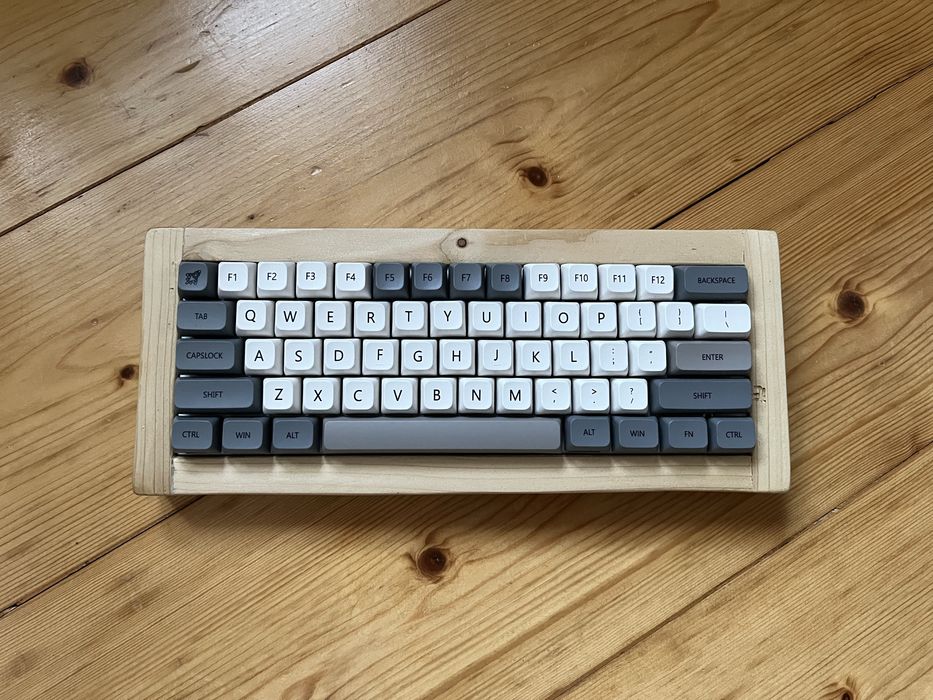 Drewniana klawiatura Redragon Draconic K530