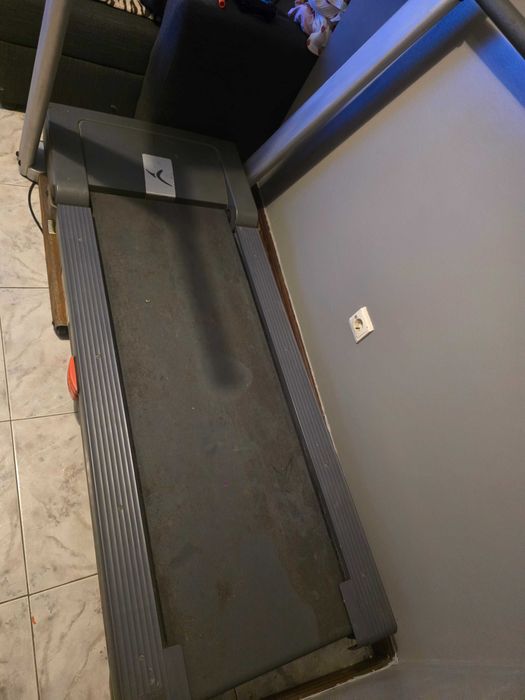 Maquina de correr dobrável