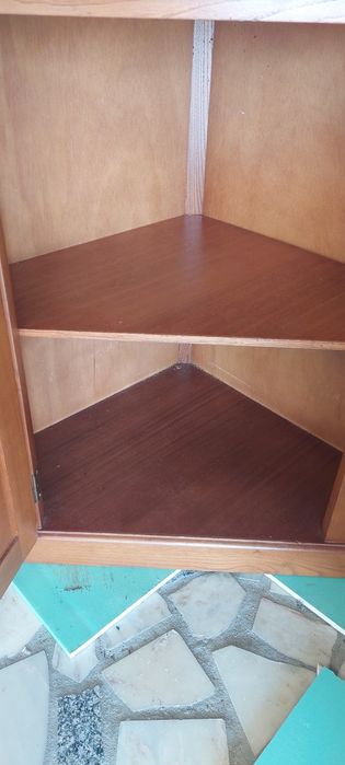 movel de canto  em madeira