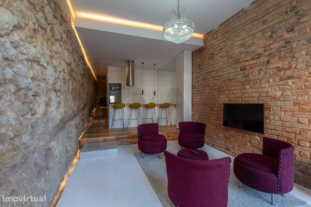 T0 | 55m2 | Próximo da futura  Estação de Metro da Av Infante Santo