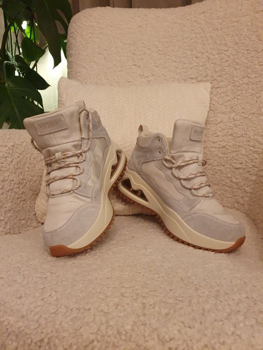 Damskie buty Skechers roz 38