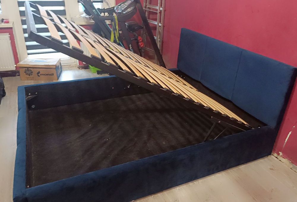 Łóżko do sypialni rozkładane