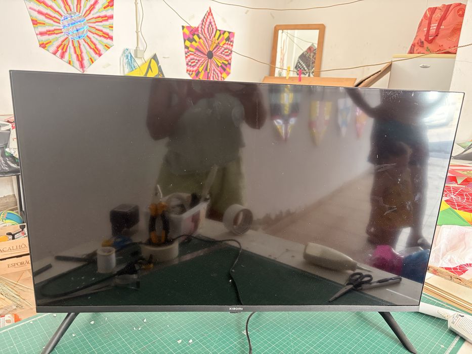 Vendo televisao semi nova