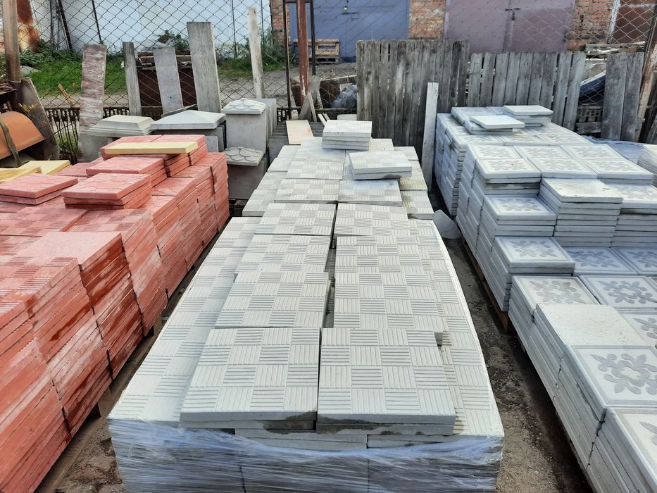 Плитка тротуарна 30×30