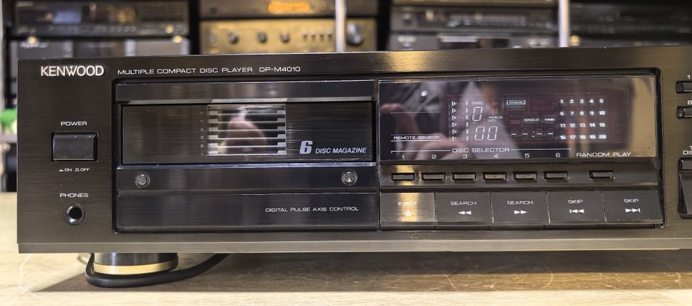 CD програвач Kenwood DP-M4010