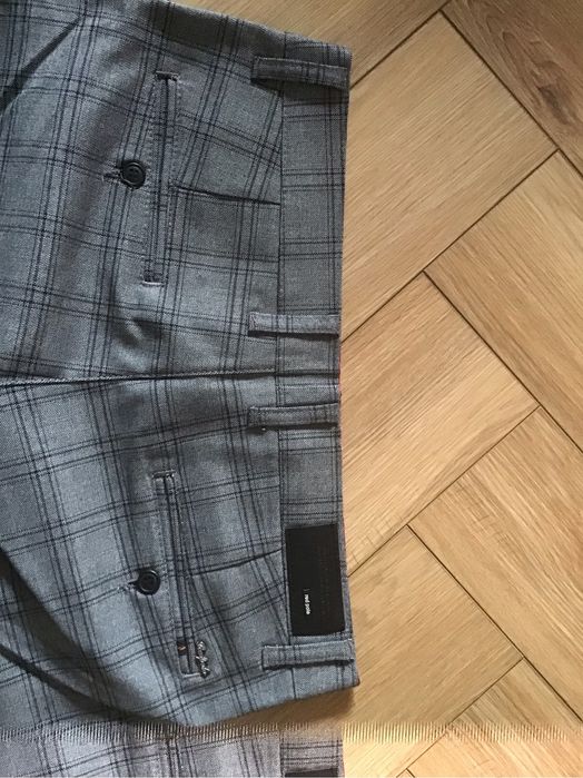 Spodnie eleganckie jogger