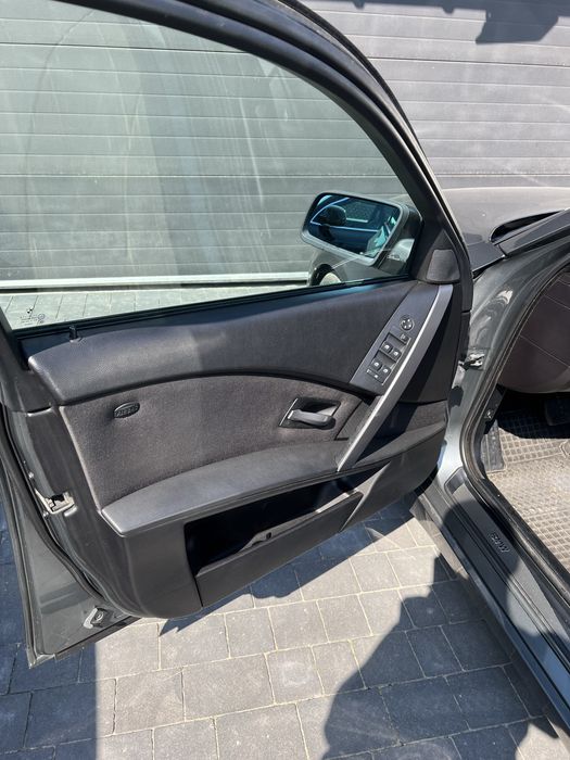 Komplet foteli BMW E61