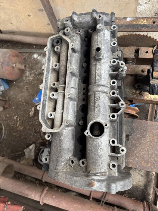 Головка на двигун Iveco 35с13