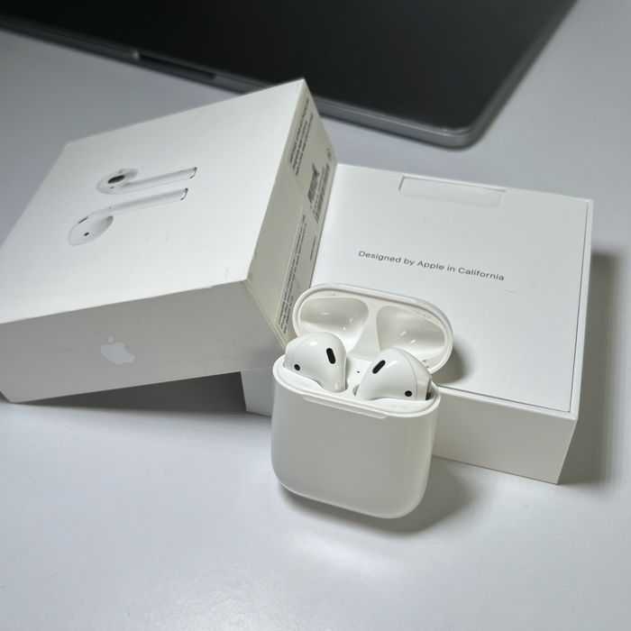 Продаю навушники Apple AirPods 2