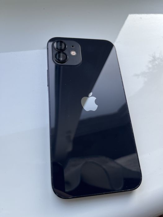 iphone 12 64gb немного подушатан корпус