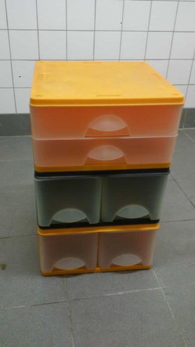 Gavetas para arrumos em PVC