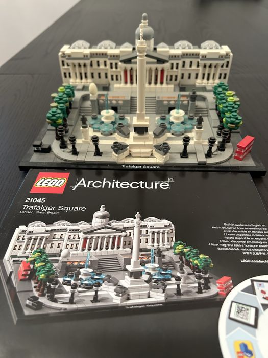 Lego Arquitetura - 21045 - Trafalgar Square
