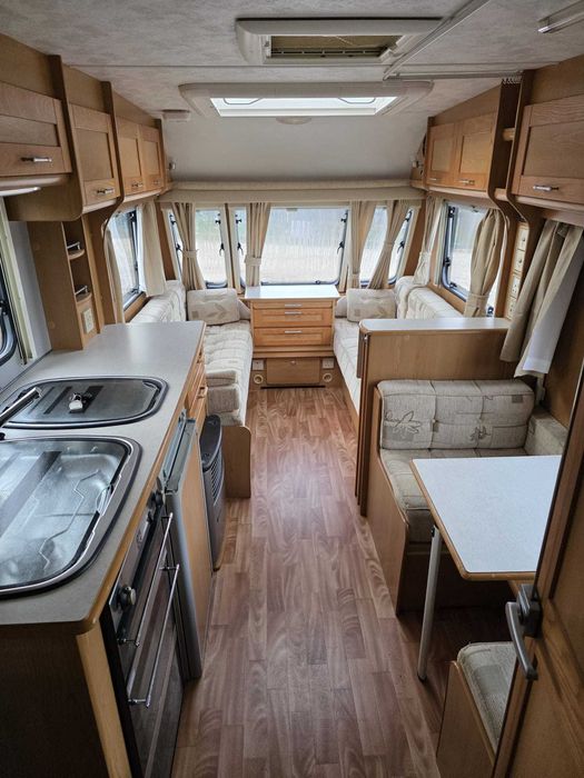 CARAVANA INGLESA COMPASS MAGNUM