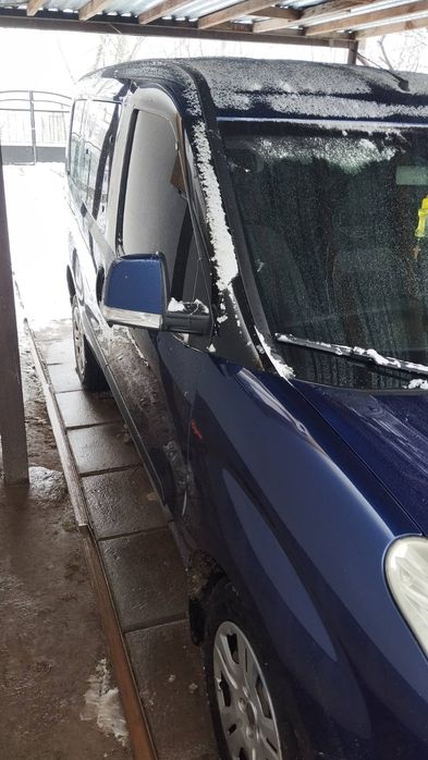 Автомобіль Фіат Добло