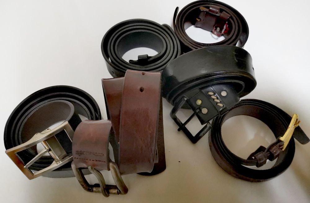 Lote de 6 cintos de pele Genuína