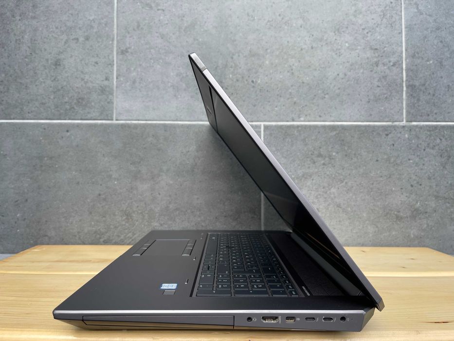 Ноутбук HP ZBook 17 G5/i7-8850H/32Gb DDR4/512Gb M2/17" IPS/P4200 (8Gb)